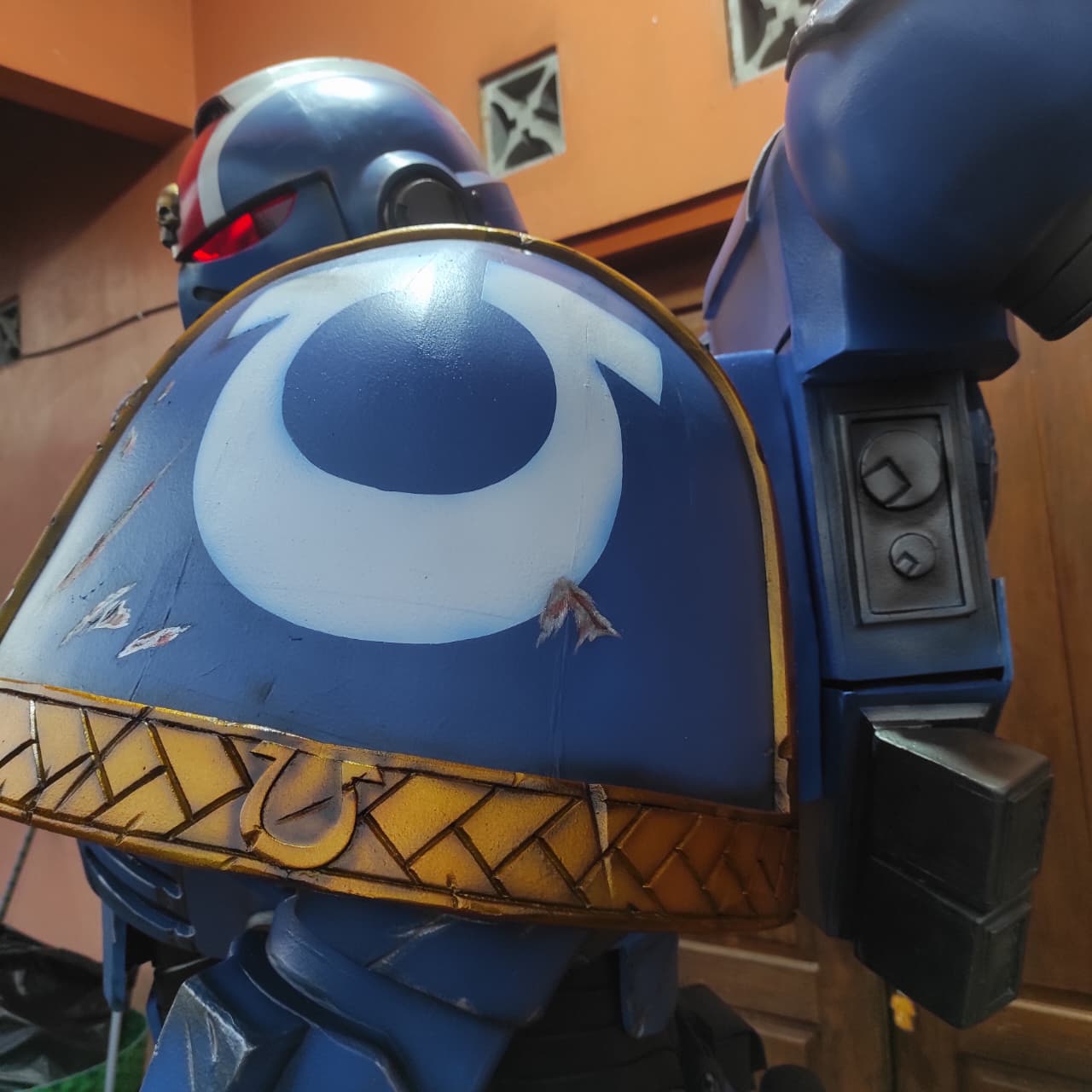 Warhammer Ultramarine Titus Armor – Premium Custom Handcrafted Cosplay Armor & Props
