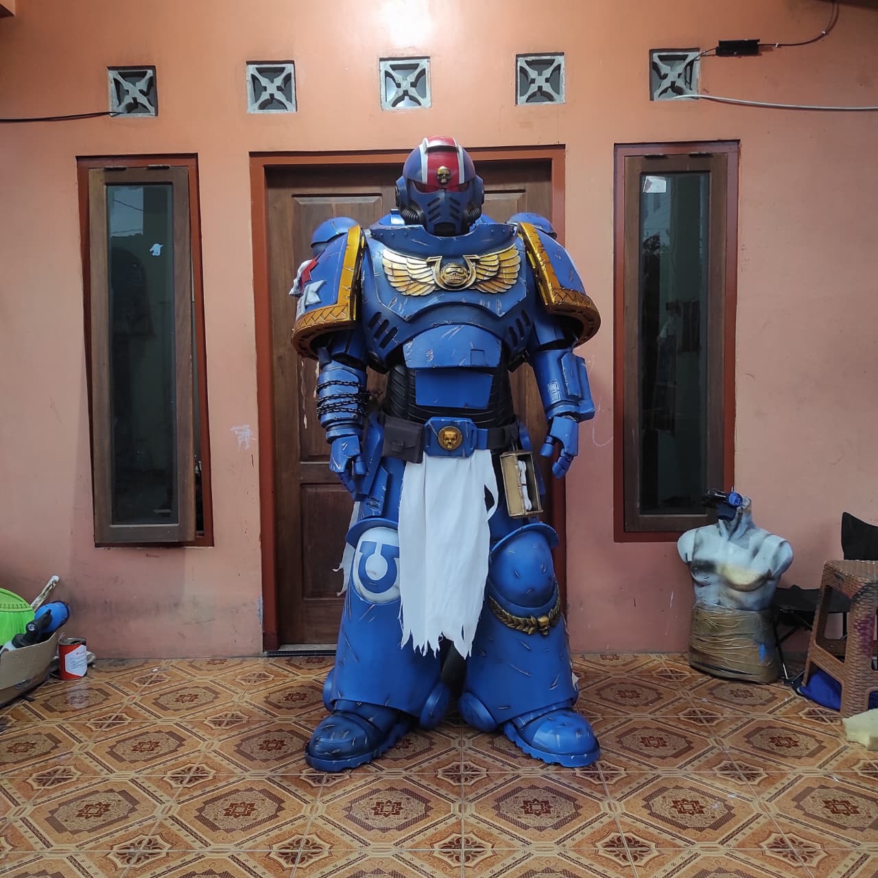 Warhammer Ultramarine Titus Armor – Premium Custom Handcrafted Cosplay Armor & Props